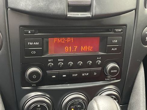 Used 2015 Nissan 370Z NISMO image 12