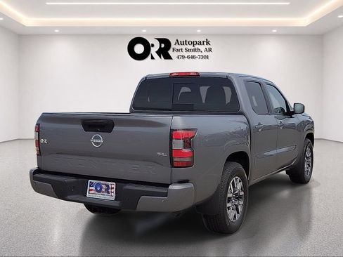 Used 2024 Nissan Frontier SL w/ Technology Package RWD image 5