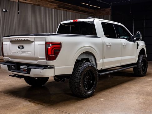 Used 2025 Ford F150 Platinum AWD/4WD image 10