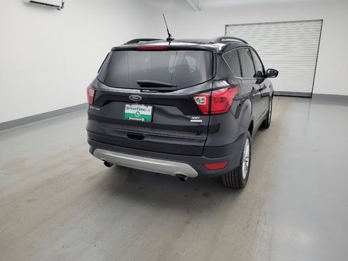 Used 2019 Ford Escape SEL FWD image 7