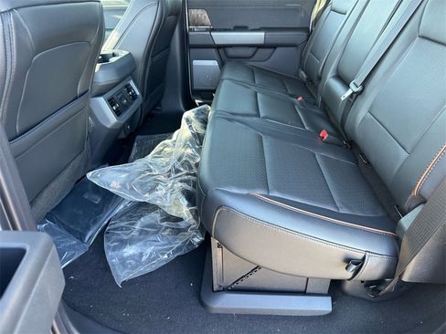 New 2025 Ford F250 Lariat w/ Lariat Ultimate Package image 10