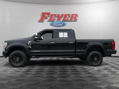Certified 2022 Ford F350 Platinum w/ Tremor Off-Road Package image 2