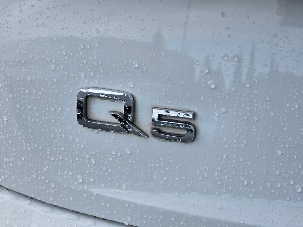 Used 2018 Audi Q5 Prestige w/ Prestige Package AWD/4WD image 35