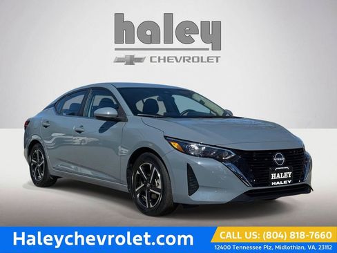 Used 2024 Nissan Sentra SV image 1