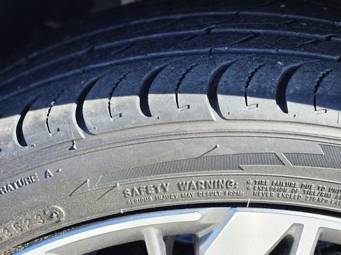 Certified 2023 Nissan Altima 2.5 SL image 11