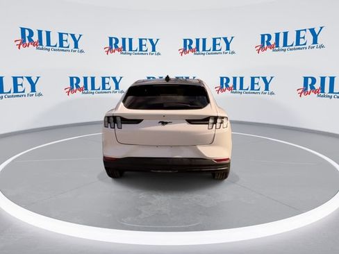 New 2026 Ford Mustang Mach-E Premium image 9