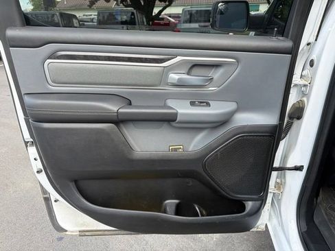 Used 2022 RAM 1500 Big Horn AWD/4WD image 16