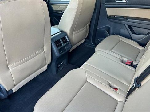 Used 2020 Volkswagen Atlas Cross Sport SEL image 12