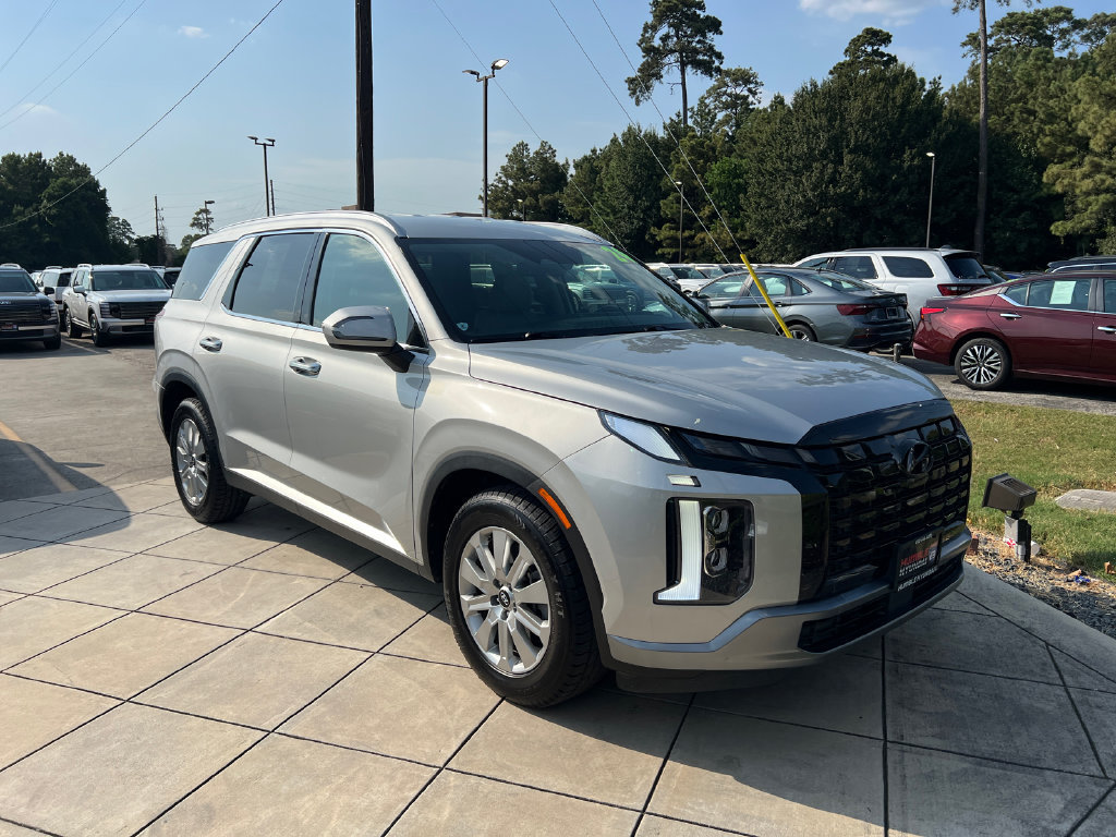 Used 2024 Hyundai Palisade SEL AWD/4WD image 3