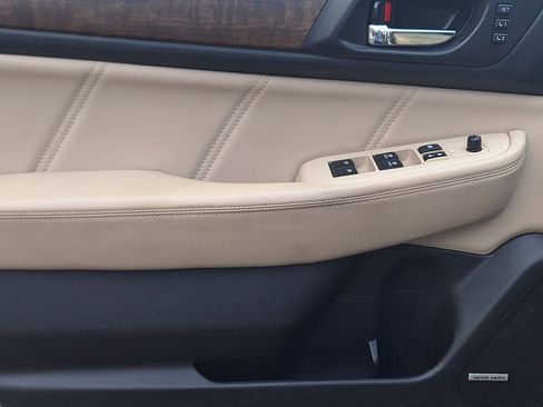 Used 2018 Subaru Outback 3.6R Limited image 8