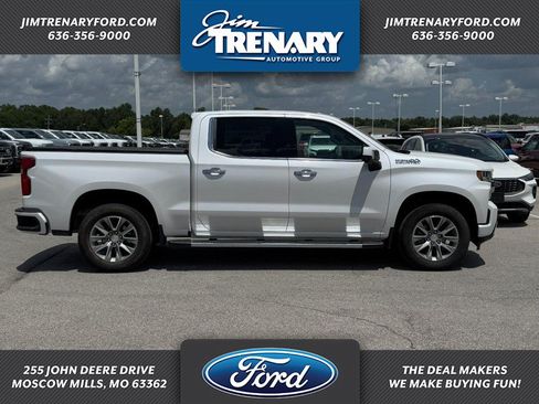 Used 2022 Chevrolet Silverado 1500 High Country w/ Z71 Off-Road Package AWD/4WD image 1