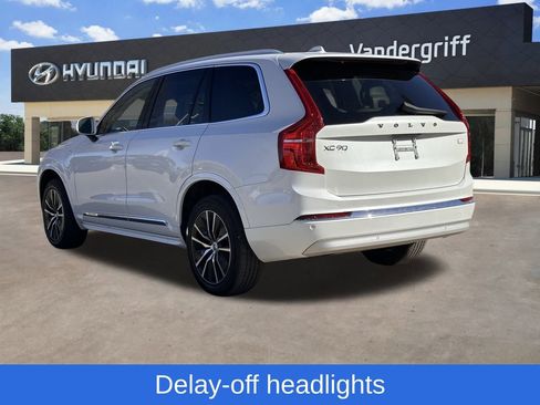 Used 2022 Volvo XC90 T8 Inscription Expression image 12