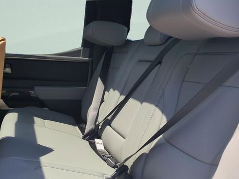 New 2026 Toyota Tundra Limited AWD/4WD image 18