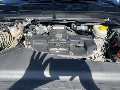 Used 2024 RAM 2500 Laramie image 33