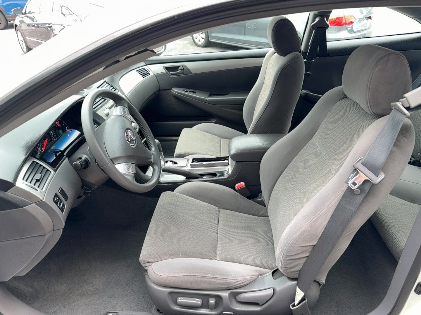Used 2007 Toyota Solara SE FWD image 6