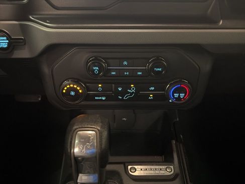 Used 2023 Ford Bronco 4-Door AWD/4WD image 20