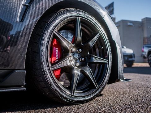 Used 2022 Ford Mustang Shelby GT500 w/ Carbon Fiber Track Pack image 33