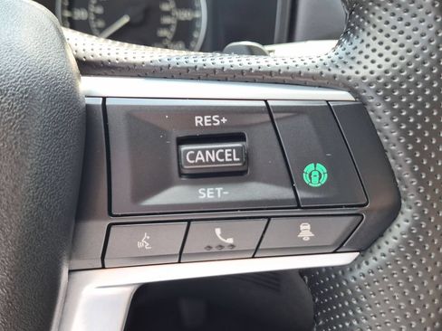Used 2025 Mitsubishi Outlander SE AWD/4WD image 21