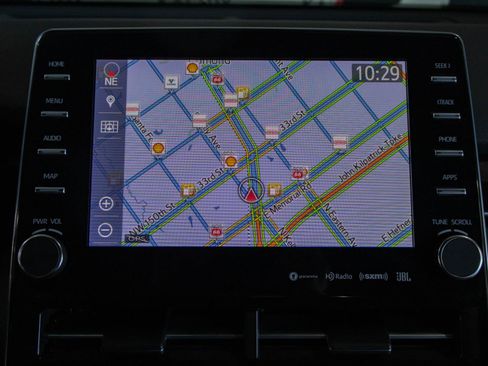 Used 2019 Toyota Avalon Limited image 5