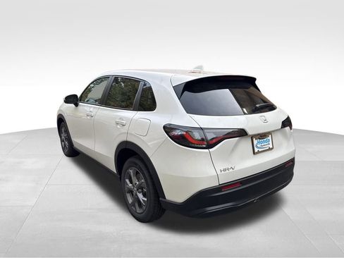 New 2026 Honda HR-V LX image 6