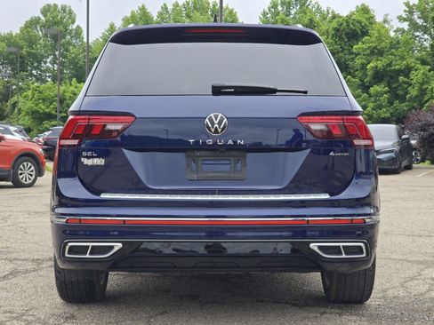 Used 2022 Volkswagen Tiguan SEL R-Line AWD/4WD image 16