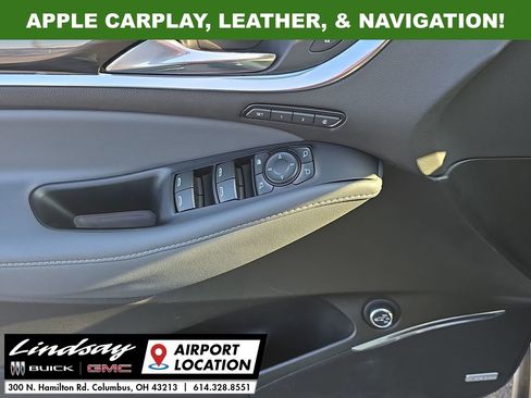 Used 2024 Buick Enclave Premium image 22