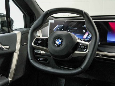 New 2026 BMW iX xDrive60 w/ Premium Package image 16