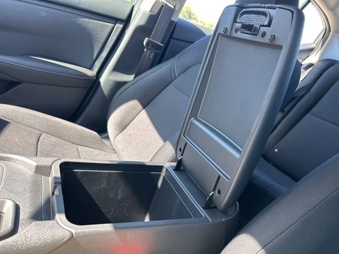 New 2025 Nissan Sentra S image 31