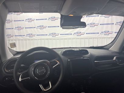 Used 2023 Jeep Renegade Latitude