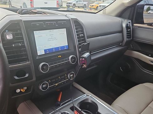 Used 2020 Ford Expedition Max XLT w/ Equipment Group 202A image 6