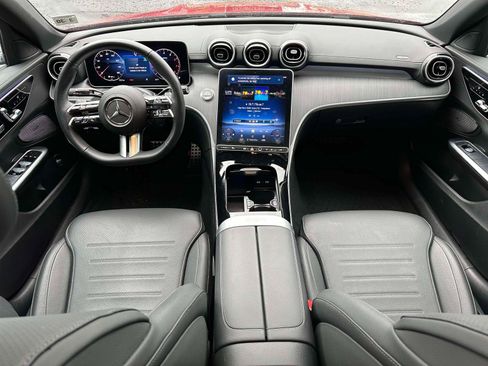 Used 2025 Mercedes-Benz C 300 4MATIC Sedan image 10