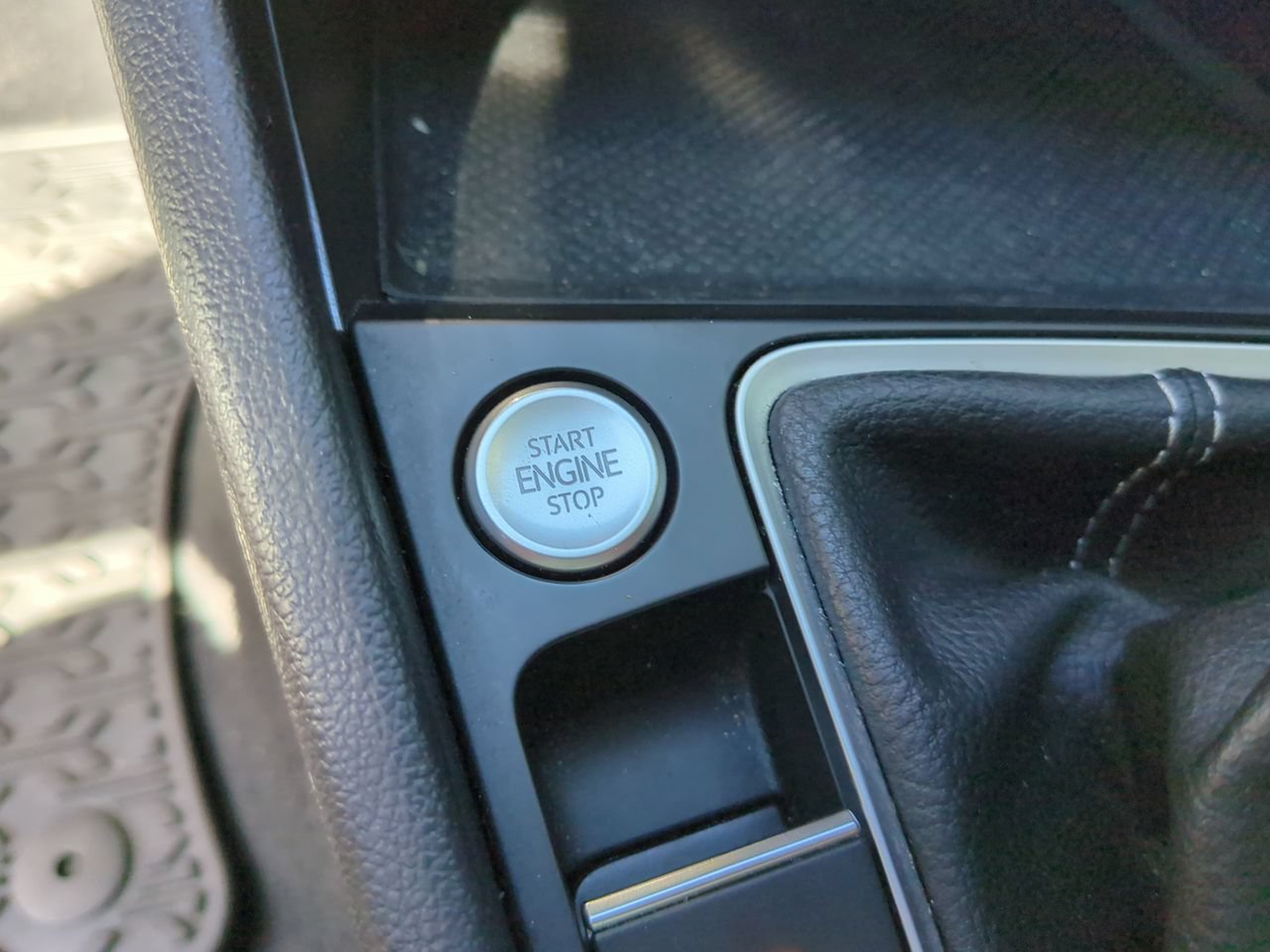Used 2023 Volkswagen Jetta SE FWD image 26