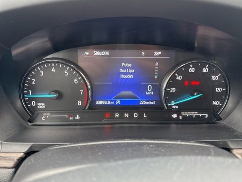 Used 2023 Ford Explorer Limited w/ Limited Technology Package image 20