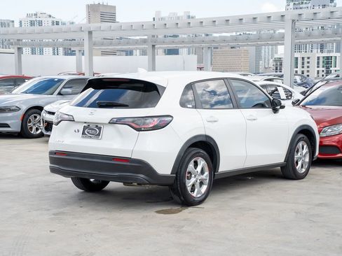 Used 2023 Honda HR-V LX image 6