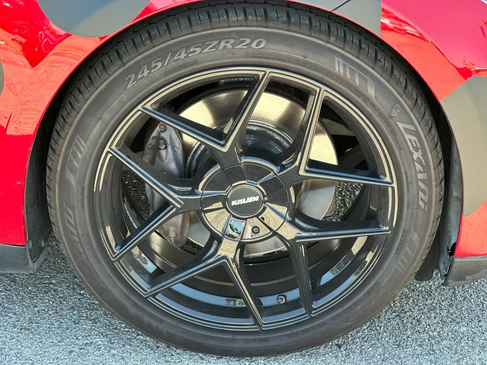 Used 2014 Tesla Model S 85 RWD image 27