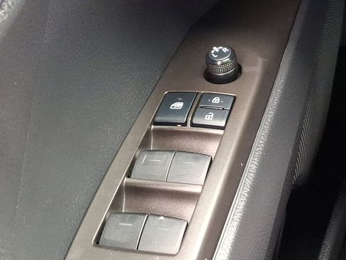 Certified 2021 Toyota Camry SE w/ Blackout Package (TMS) image 25