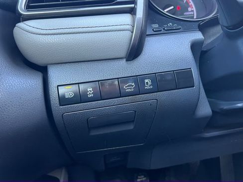 Certified 2023 Toyota Camry SE image 21