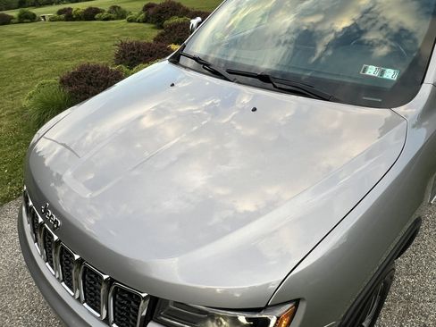 Used 2019 Jeep Grand Cherokee Limited w/ Luxury Group II AWD/4WD image 92