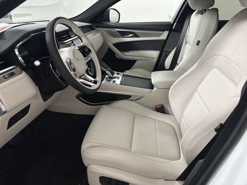 Used 2026 Jaguar F-PACE R-Dynamic S AWD/4WD image 4
