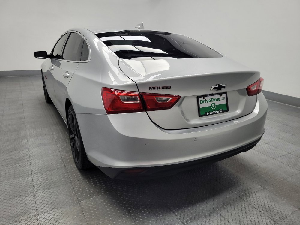 Used 2018 Chevrolet Malibu LT w/ Driver Confidence Package FWD image 6