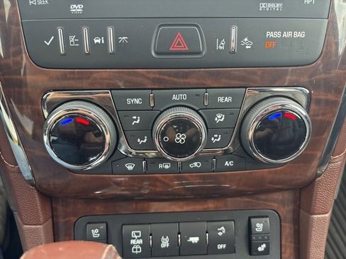 Used 2014 Buick Enclave Premium w/ Trailering Provision Package image 30