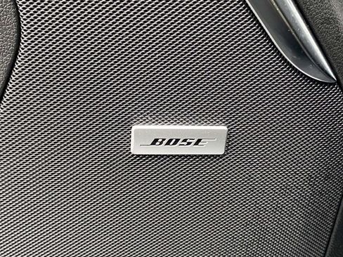 Used 2025 Chevrolet Suburban High Country image 18