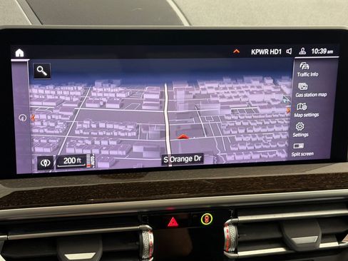 Used 2024 BMW X3 xDrive30i w/ Premium Package w/ZPA AWD/4WD image 23