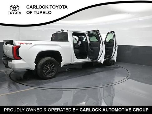 Used 2026 Toyota Tundra Platinum w/ TRD Off-Road Package AWD/4WD image 69