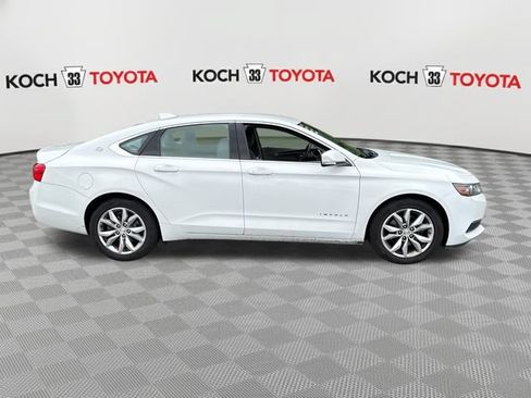 Used 2017 Chevrolet Impala LT FWD image 9