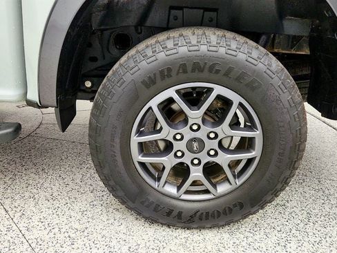 Used 2024 Ford Ranger XLT w/ Technology Package AWD/4WD image 9
