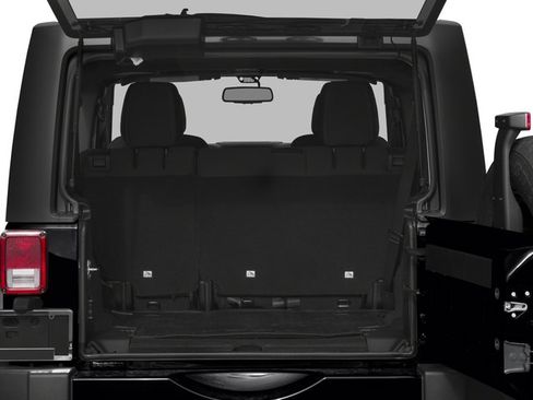 Certified 2017 Jeep Wrangler Unlimited Sahara w/ Connectivity Group AWD/4WD image 12