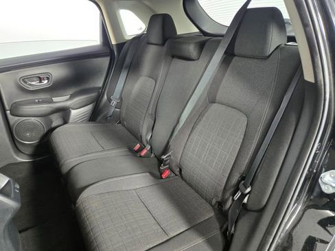 Used 2025 Honda HR-V LX image 16