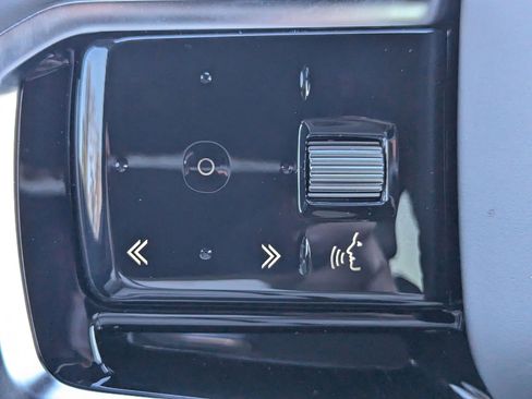 New 2026 Land Rover Range Rover Sport SE AWD/4WD image 26