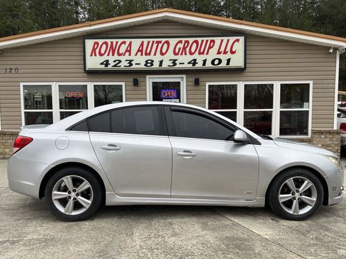 Used 2013 Chevrolet Cruze LT w/ RS Package image 9